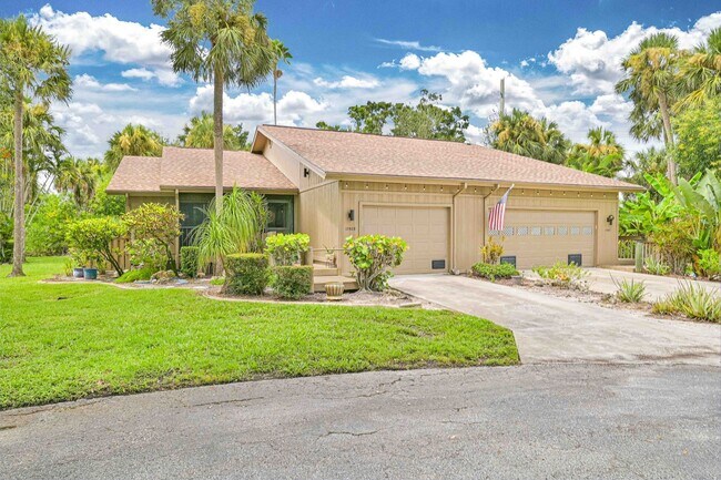 ** Newly Renovated - 2/2 Villa W/Garage - ... - ** Newly Renovated - 2/2 Villa W/Garage - ... House
