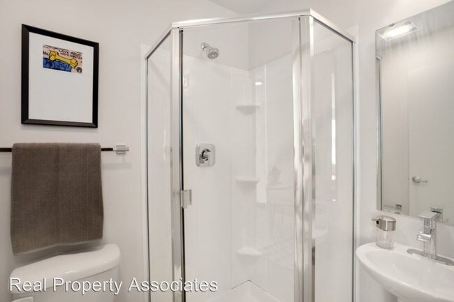 Foto del edificio - 4046 8th Ave NE
