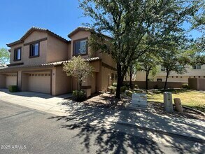 Building Photo - 3006 N 37th St