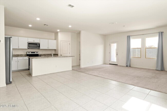Foto del edificio - 18461 N Los Gabrieles Way