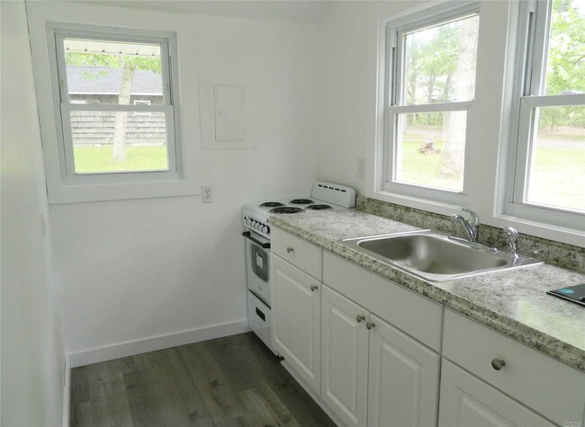 Foto del edificio - 230 Meeting House Creek Rd