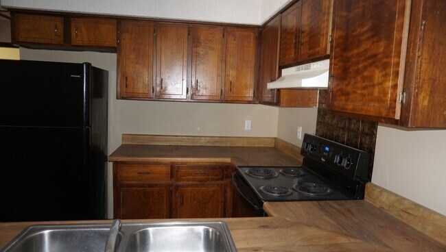 Building Photo - 3515STUD