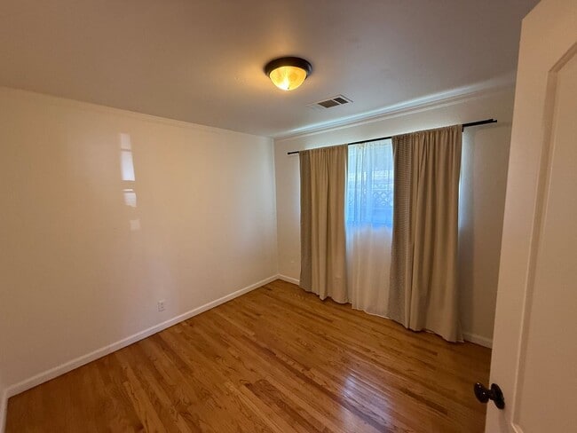 Foto del edificio - 425 N 7th St