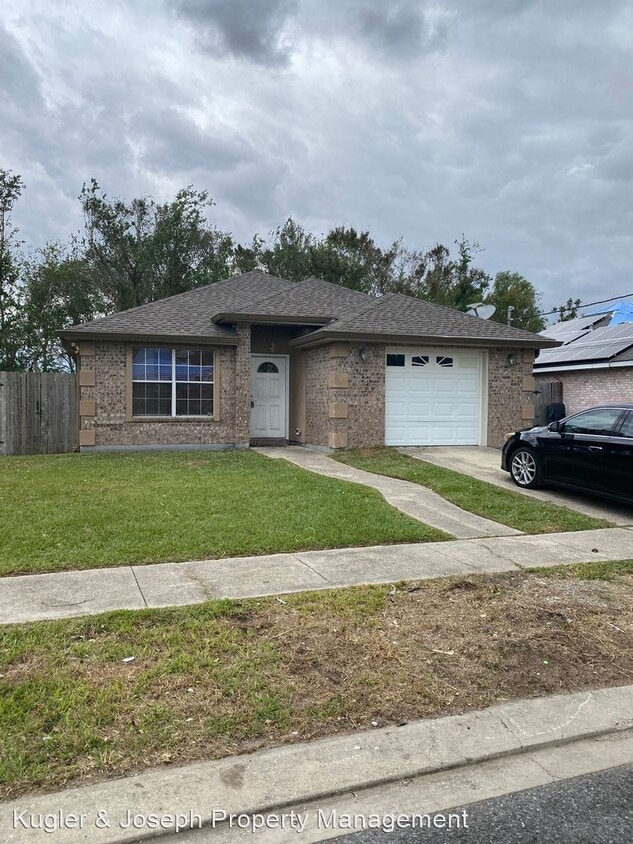 Primary Photo - 3 br, 2 bath House - 13159 Wales Street