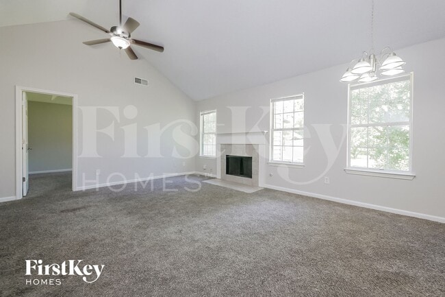 Foto del edificio - 4210 Waldrop Hills Terrace