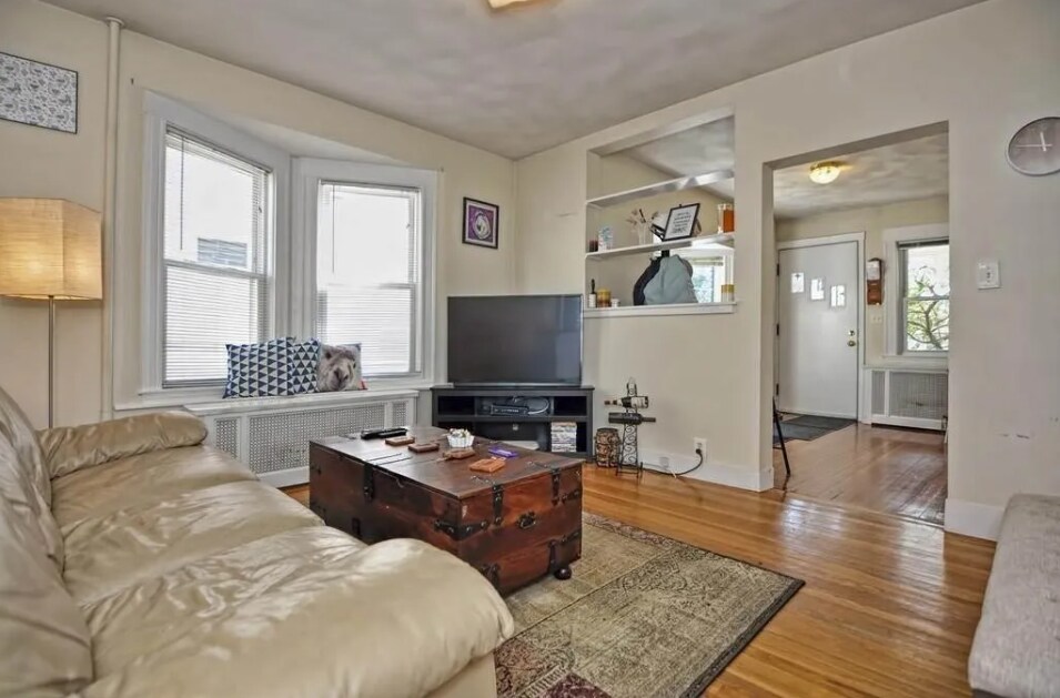 Foto principal - 15 Princeton St