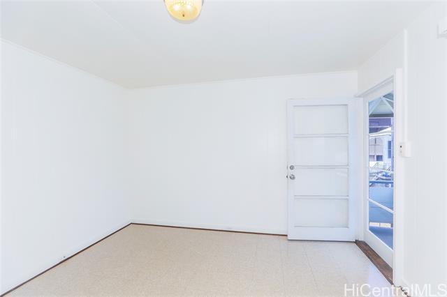 Building Photo - 1918 Waiola St