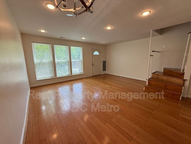Photo - 1125 Harvard St NW Townhome