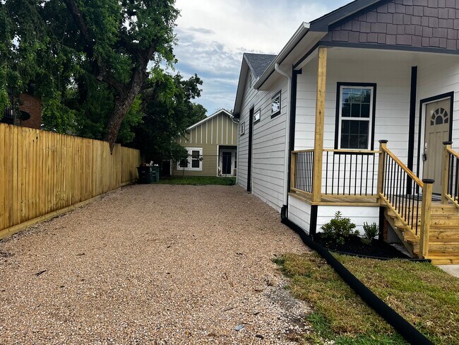 Foto del edificio - 5532 Arapahoe St
