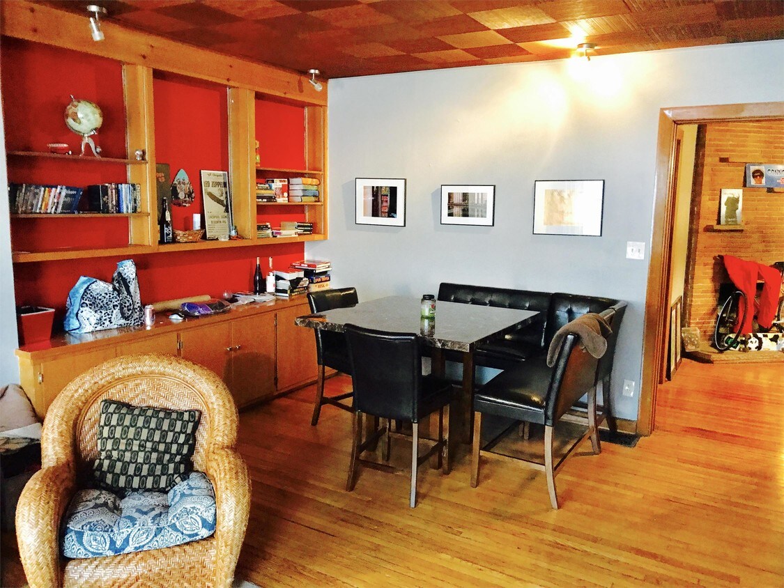 Primary Photo - 620 Auburn Ave