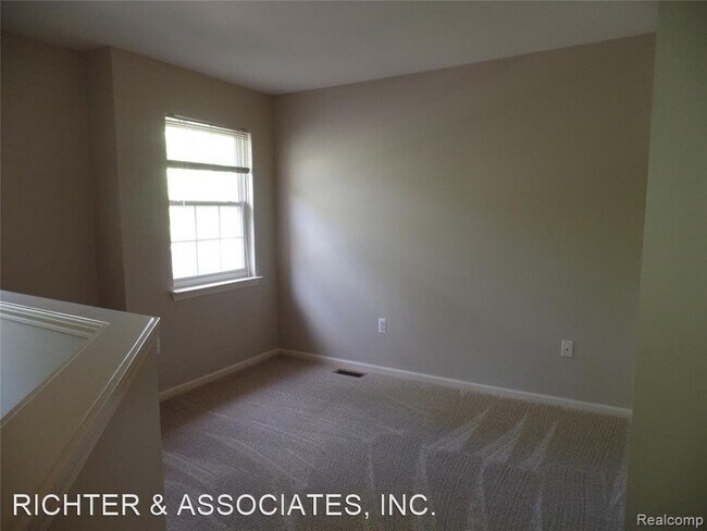 Foto del edificio - 3 br, 2.5 bath House - 48181 NOTTINGHILL