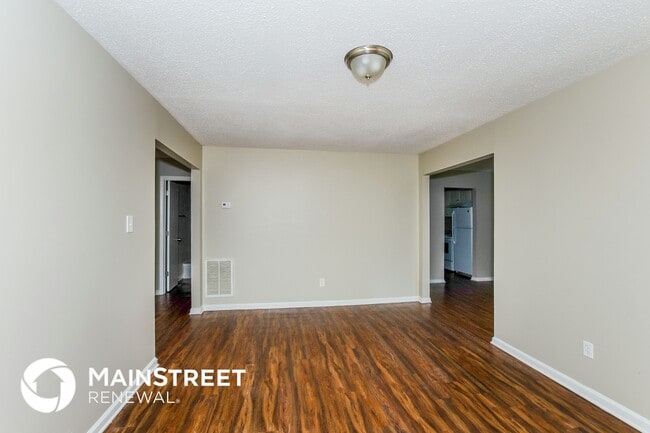 Foto del edificio - 2408 Marlowe Ave