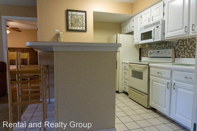 Foto del edificio - 4108 Enchanted Oaks Cir