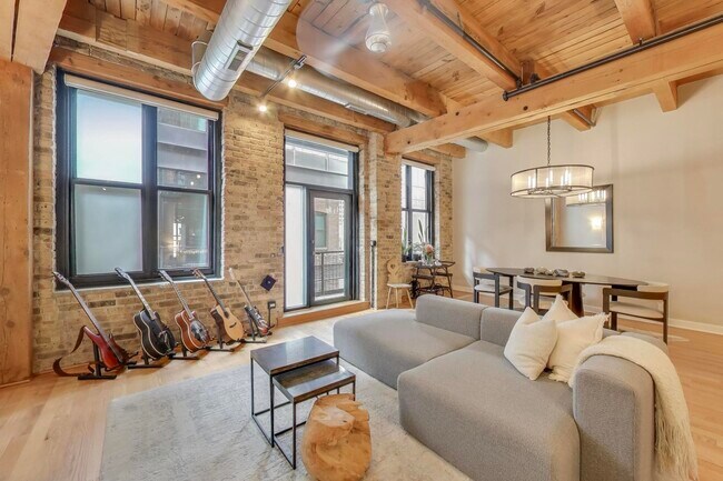 Foto del edificio - 154 W Hubbard St