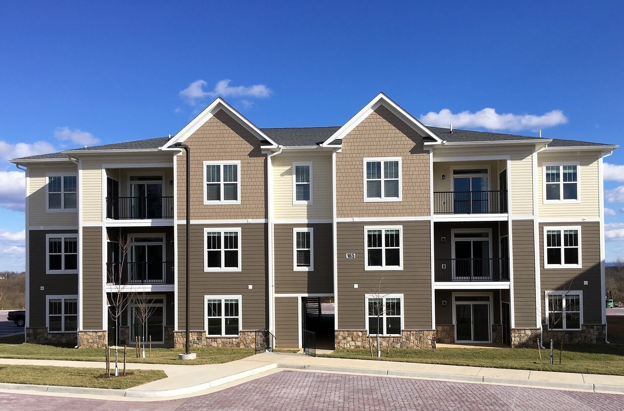 165 Fenway Circle - 2310 Martinsburg Pike