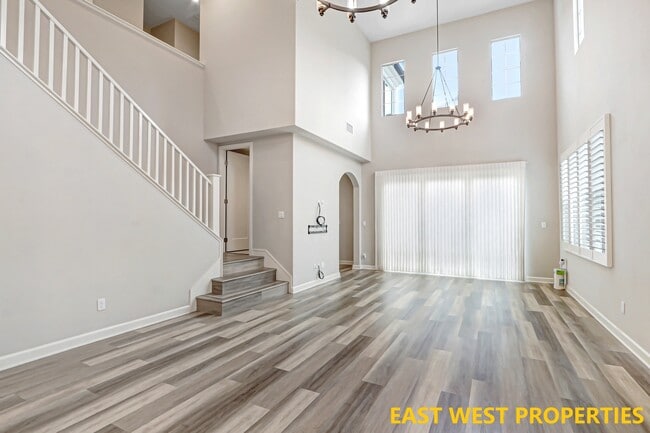 Building Photo - 117 Soaring Eagle