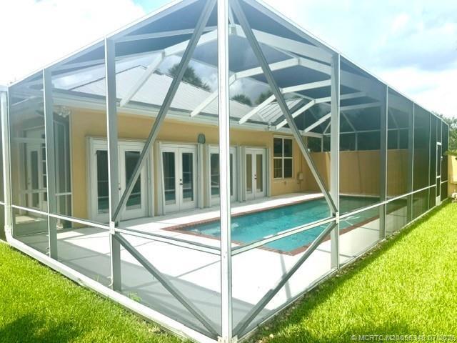 Foto del edificio - 2699 SW Prospect Pl