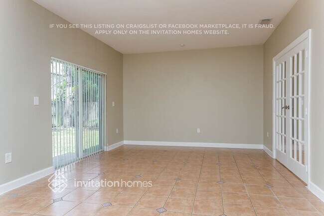 Building Photo - 14438 SW 158th Pl
