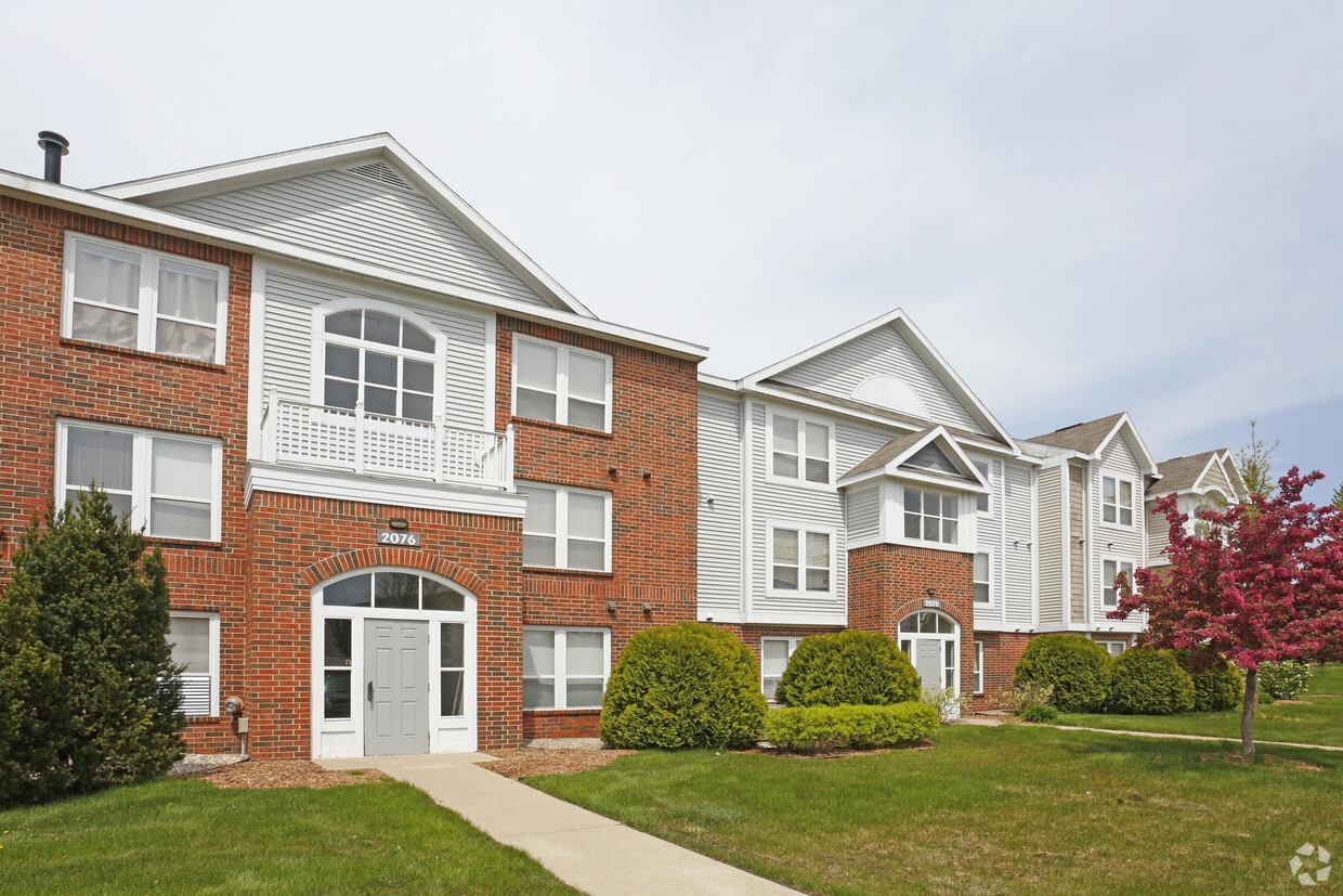 Huntington Cove Apartments Apartments in Merrillville, IN