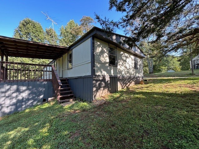 Primary Photo - 81 Wauka Ridge Rd