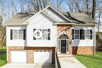 Building Photo - 2292 Briar Glen Rd