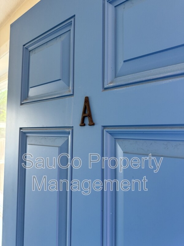 Primary Photo - 444 N 12th St