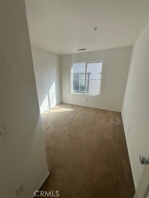 Building Photo - 6257 Long Cove Dr