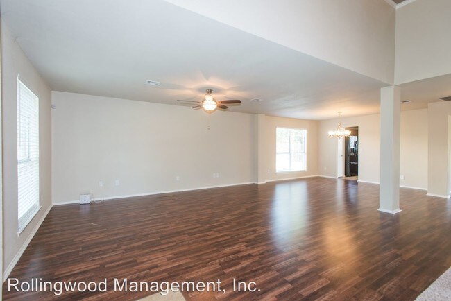 Building Photo - 6610 Bramber Ln