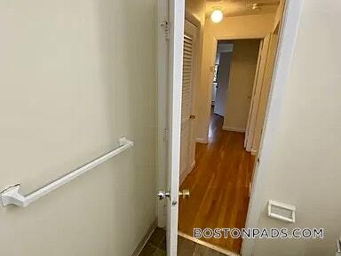 Foto del edificio - 66 Homer Ave