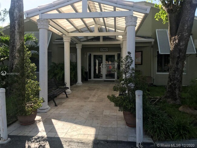 Building Photo - 17325 NW 67th Ct
