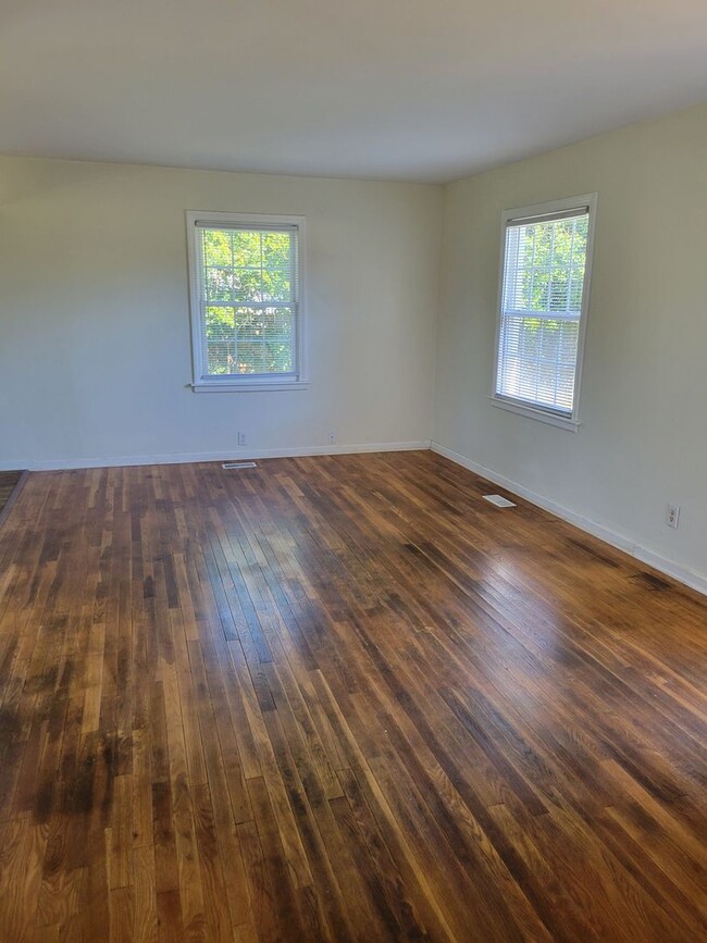 Foto del edificio - Charming 2br 1ba Home! Available Now!