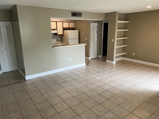 Foto del edificio - 1239 SW 46th Ave