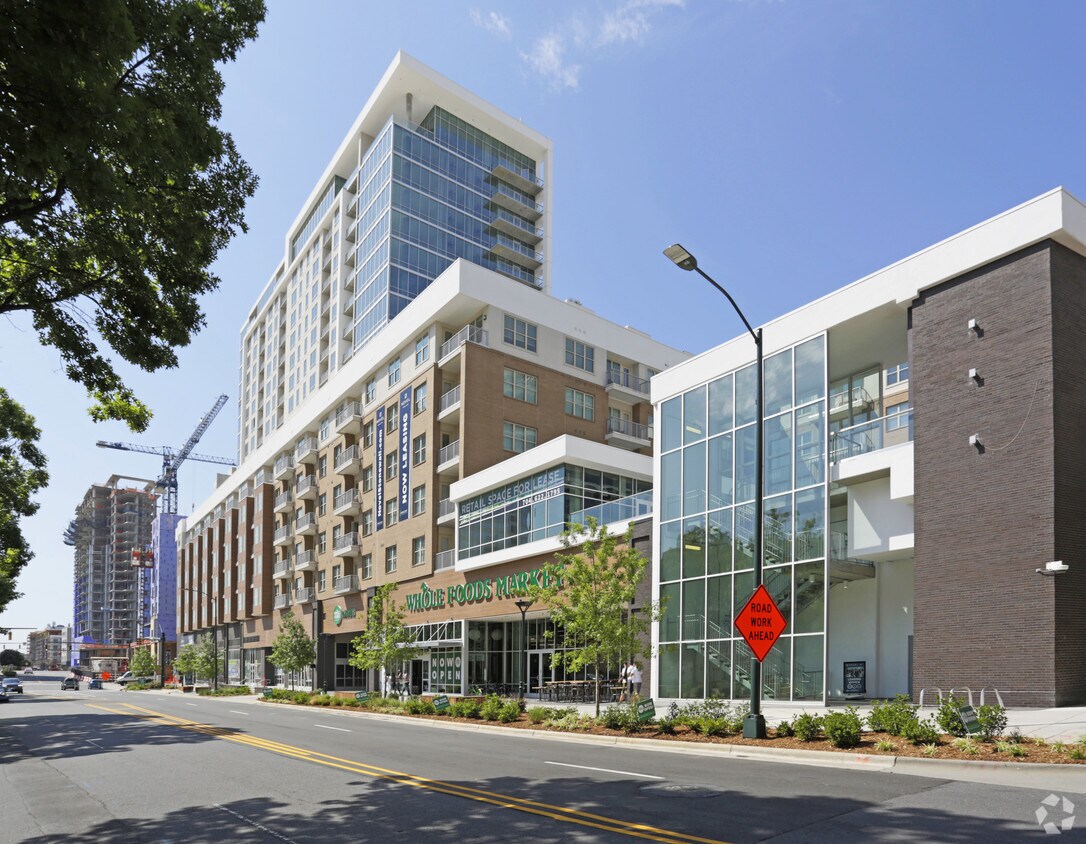 The Francis Apartments Charlotte, NC