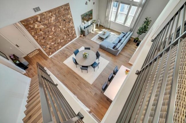 Building Photo - $4890 - THE MOST GORGEOUS THREE BEDROOM HO...