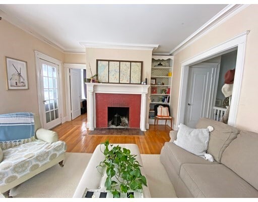 Primary Photo - 448 Lowell Ave