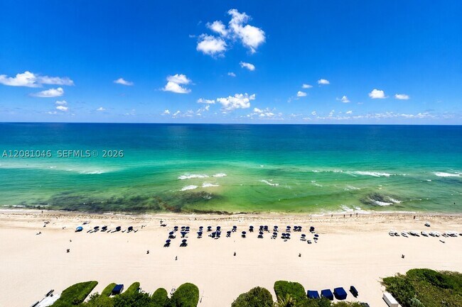 Building Photo - 17121 Collins Ave