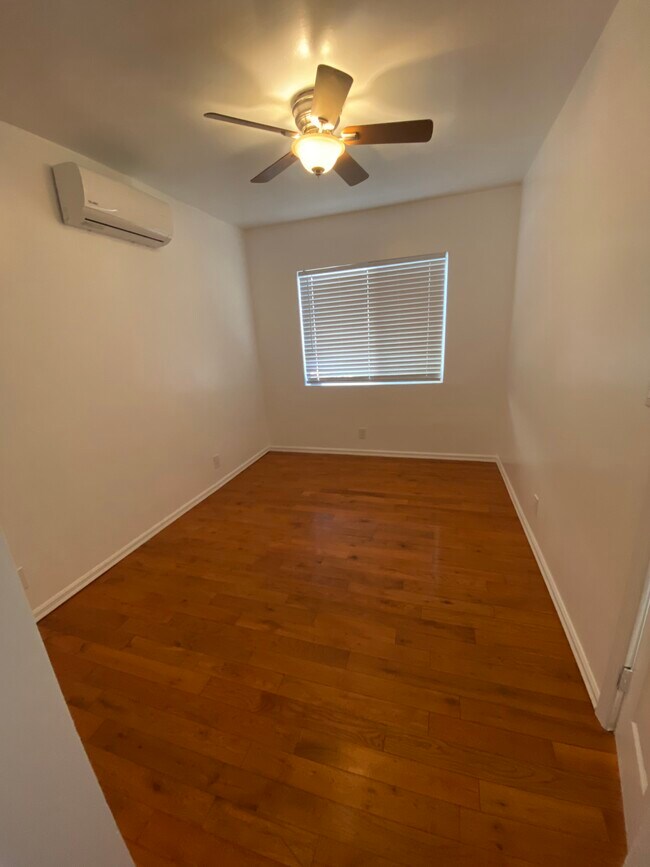 Building Photo - 6145 Toltec Way