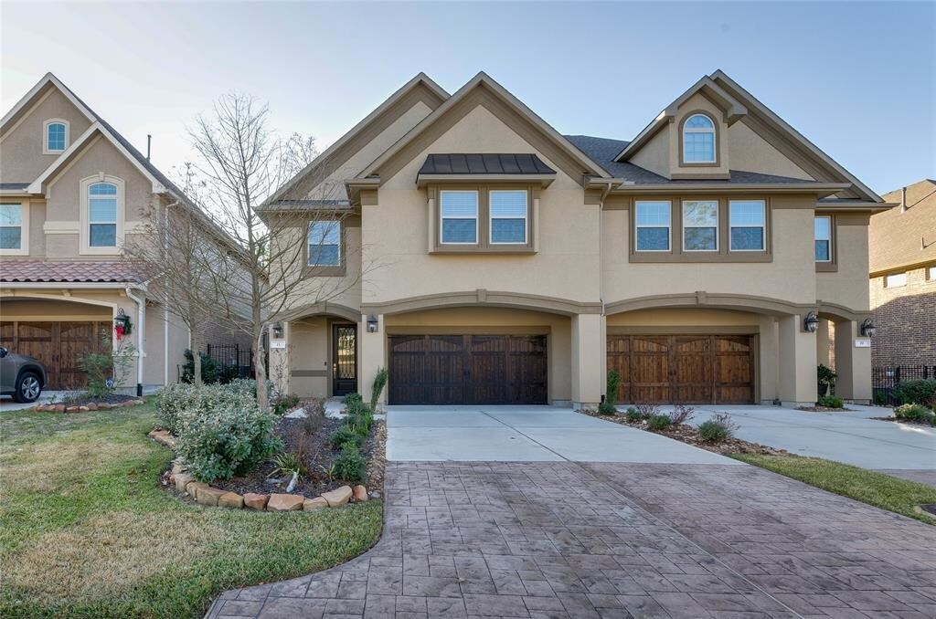 15 Silver Rock Dr, Tomball, TX 77375 Condo for Rent in Tomball, TX