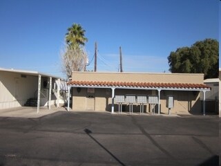 Building Photo - Arizonan