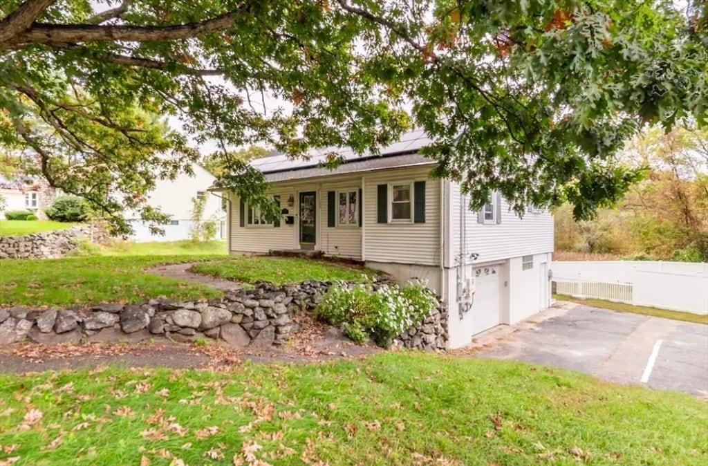 150 Gorham St, Chelmsford, MA 01824 House Rental in Chelmsford, MA