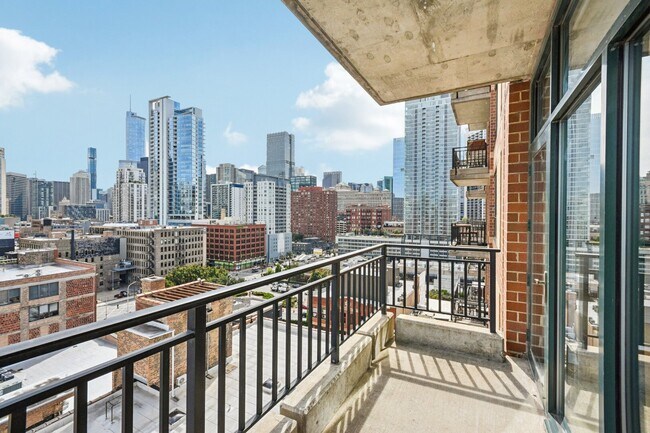 Foto del edificio - 400 W Ontario St