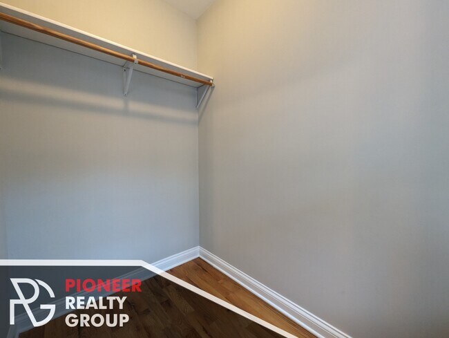 Foto del edificio - 4407 N Wolcott Ave