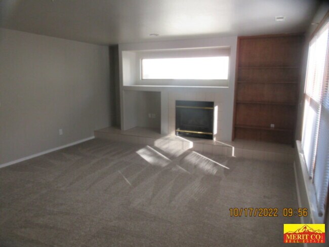 Foto del edificio - Single Family Home