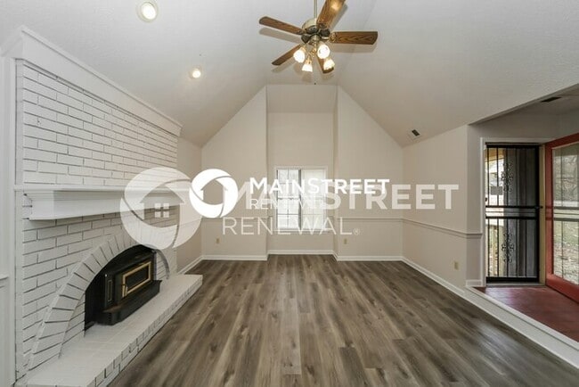 Foto del edificio - 3 Bedroom Pet-Friendly Home in Memphis, TN with Main Street Renewal