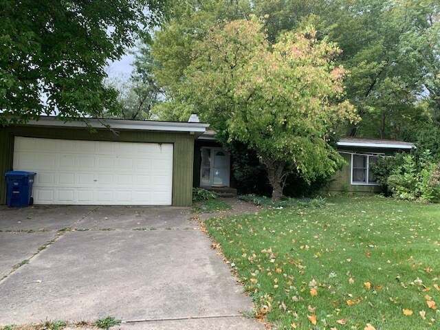 Primary Photo - 617 N Annie Glidden Rd