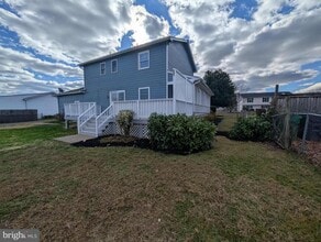 Building Photo - 6810 Crescent Ridge Ct