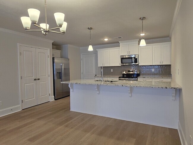 Building Photo - 8043 Bannock Cir