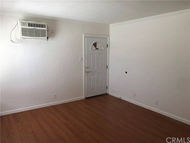 Foto del edificio - 2511 E Washington Blvd