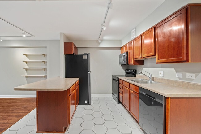 Foto del edificio - 5854 N Kenmore Ave