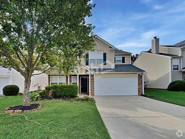 Building Photo - 307 Meadows Ln